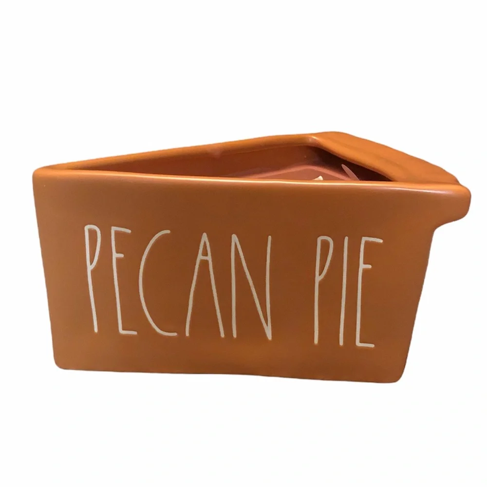 🎉 HP 🎉 🆕 Rae Dunn PECAN PIE 2 Wick Scented Pie Candle - Picture 9 of 9